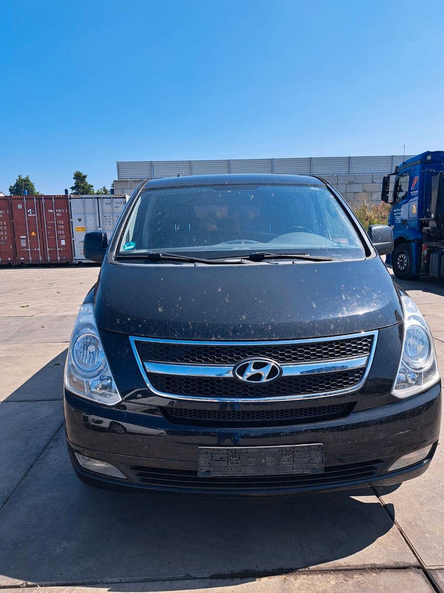 Abbildung des Autos Hyundai H-1 Travel Premi…