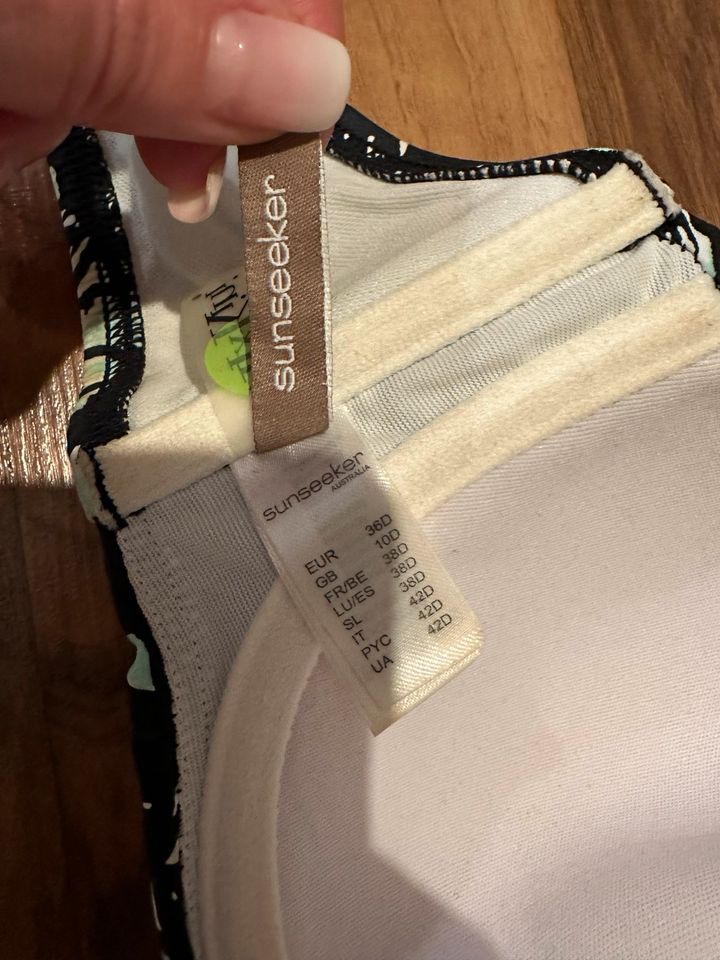 Bikini Oberteil Bandeau Bikini Top Sunseeker 36 D in Berlin