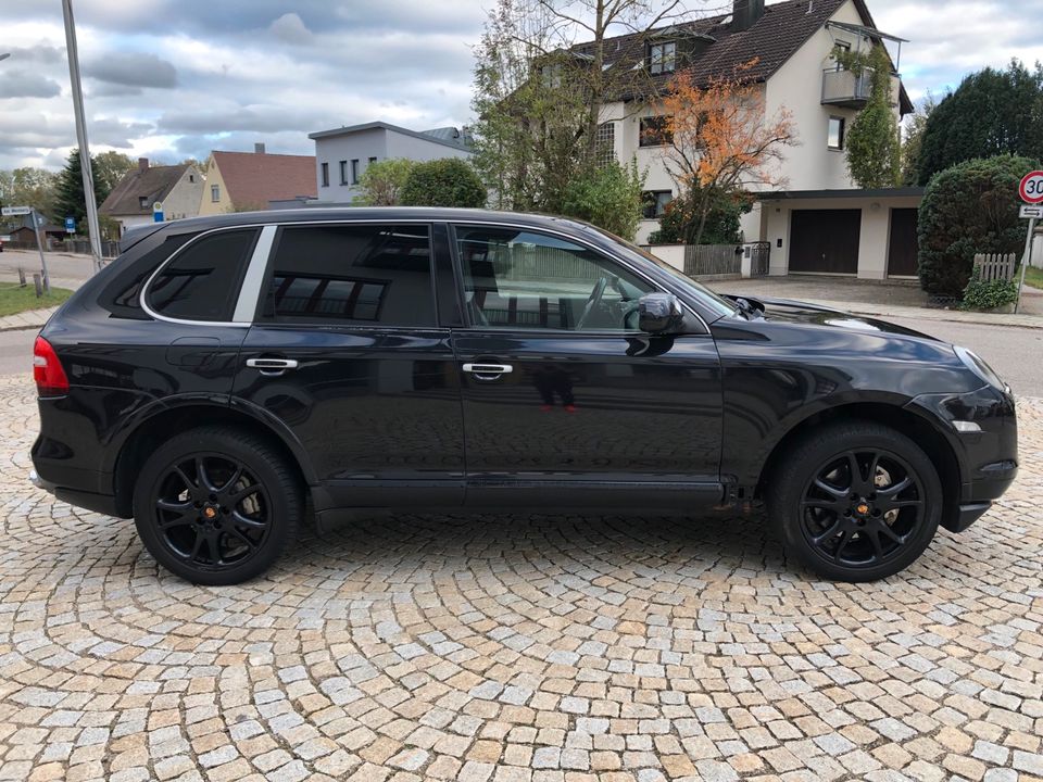 Porsche Cayenne S-GTS Optik-Schwarz-Carbon-957-Facelift- in Dachau