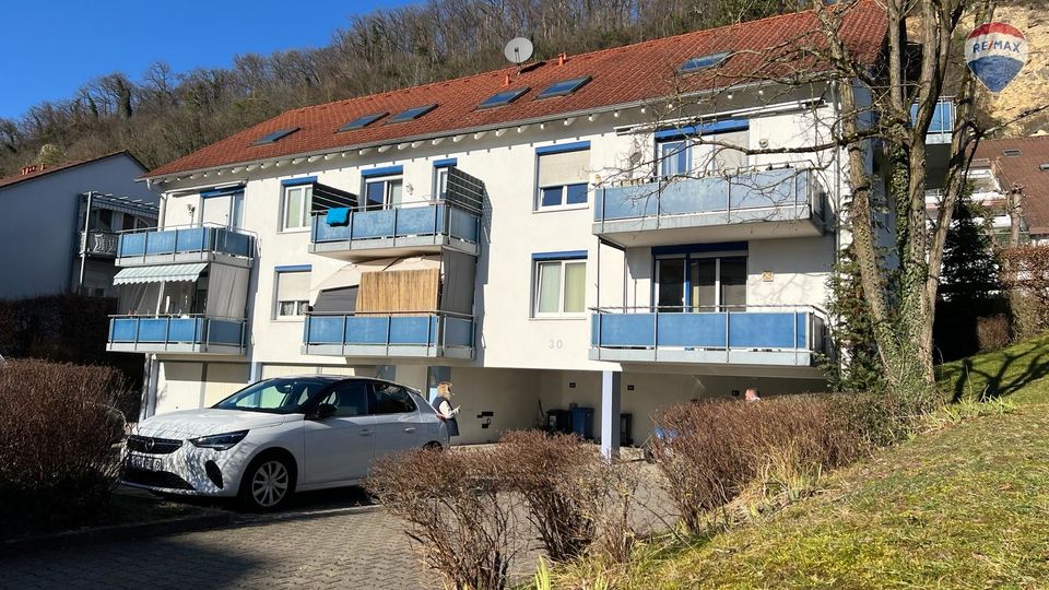 **TOP** Schöne 4- Zimmer Wohnung im Ortsteil Wyhlen mit Bbalkon und zwei Stellplätzen...! VHB in Grenzach-Wyhlen