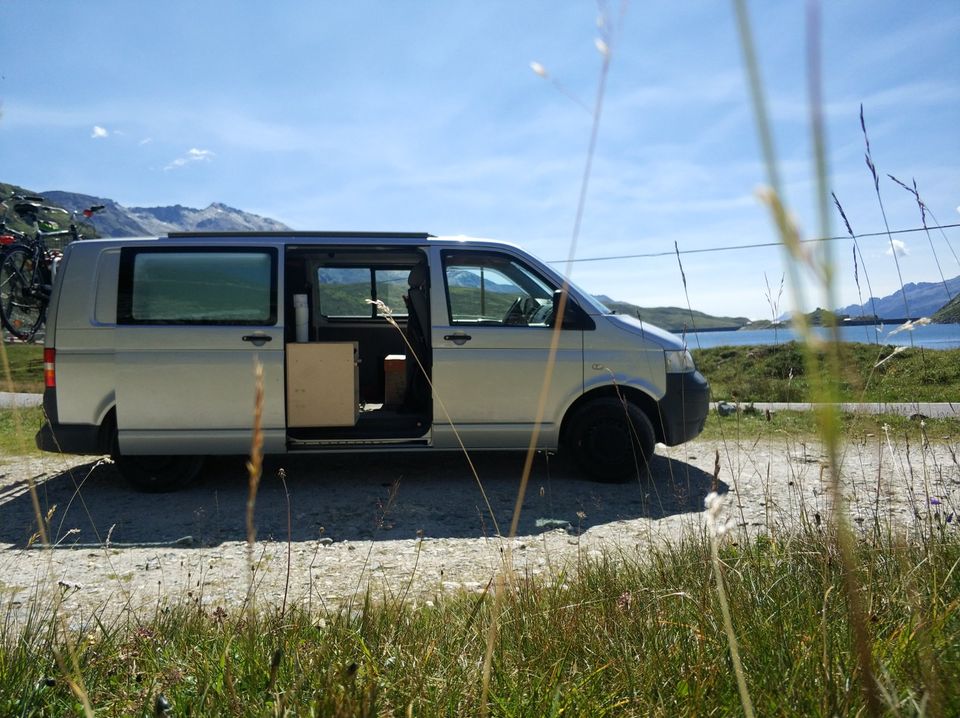 Camper Van VW T5 langer Radstand Autogas und Benzin in Frankfurt am Main
