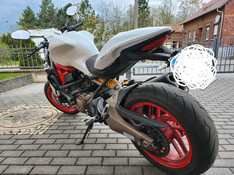 Ducati Monster 821 in Wurzen