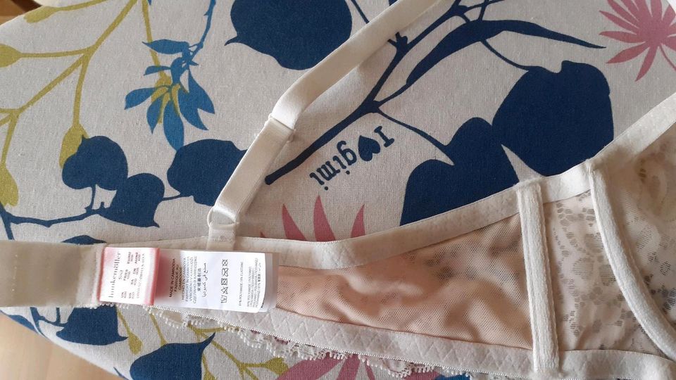 Hunkemöller❤ BH 90B weiß apricot Spitze Bügel Neu m.E in Kölleda