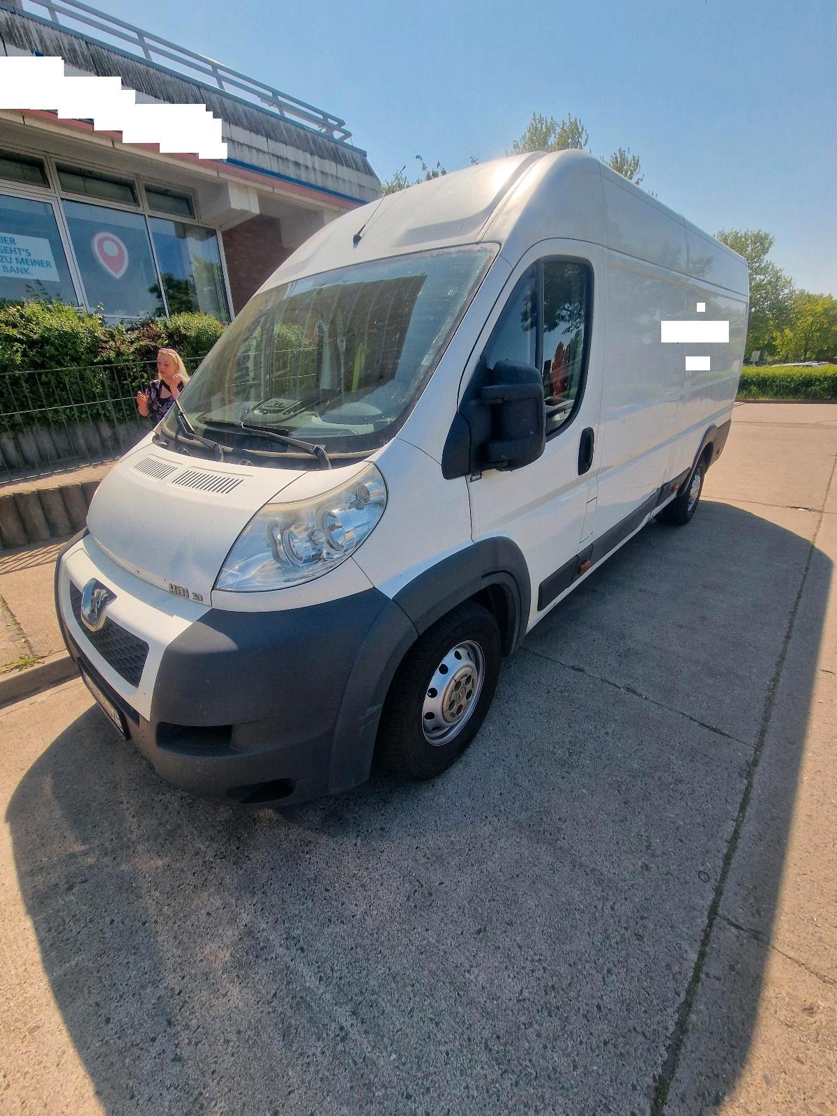 Abbildung des Autos Peugeot Boxer 3.0 Avanta…