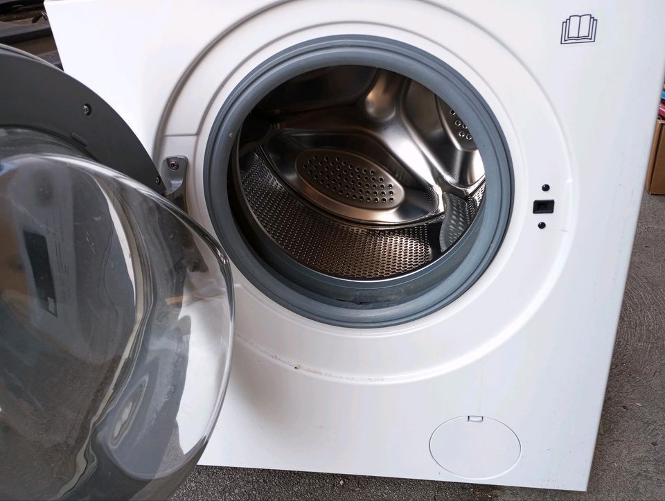 Waschmaschine mit Trockner guter Zustand in Augsburg