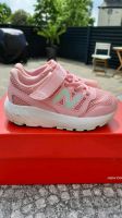 Kinderschuhe Mädchen 22 und 23 New Balance Richter Geox Hessen - Solms Vorschau