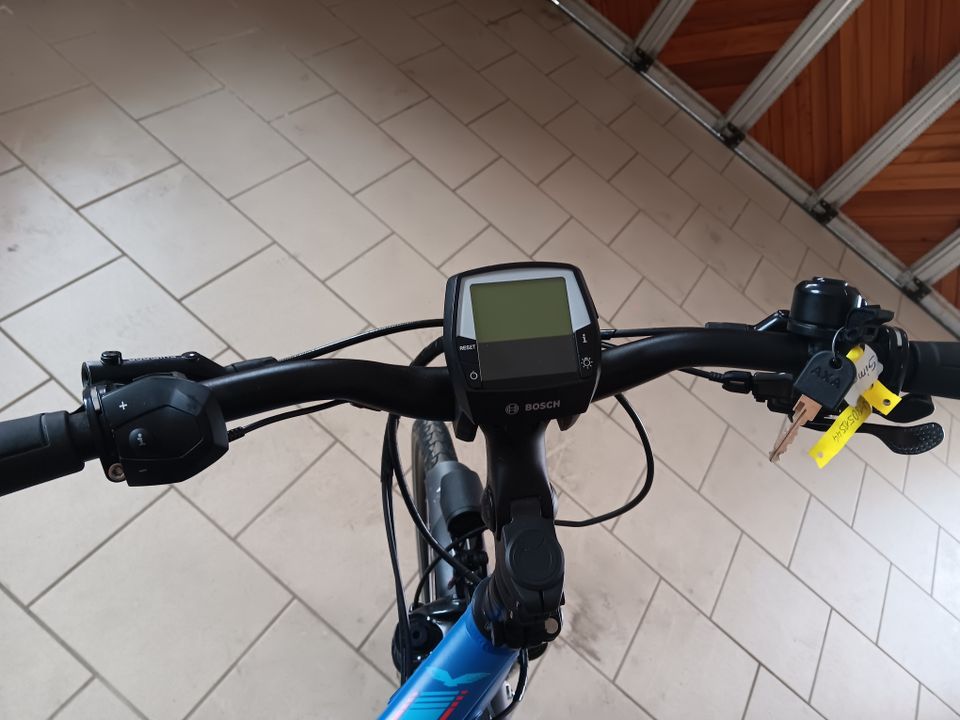 E Bike, Victoria, Markenrad, E-Bike in Furth