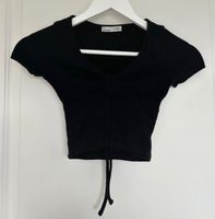 Crop Tshirt zum Schnüren XS Pull&Bear schwarz Münster (Westfalen) - Nienberge Vorschau