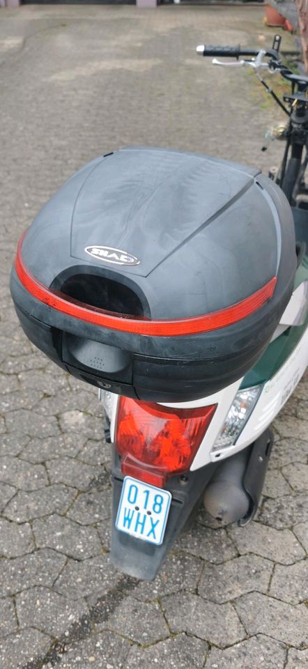 Kymco like 50 2t Unfall in Denzlingen