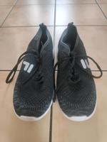 Sportschuhe Turnschuhe Sneaker FILA Größe 38 Brandenburg - Oberkrämer Vorschau