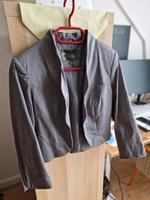Bolero anthrazit Größe 36/38 Brandenburg - Bernau Vorschau