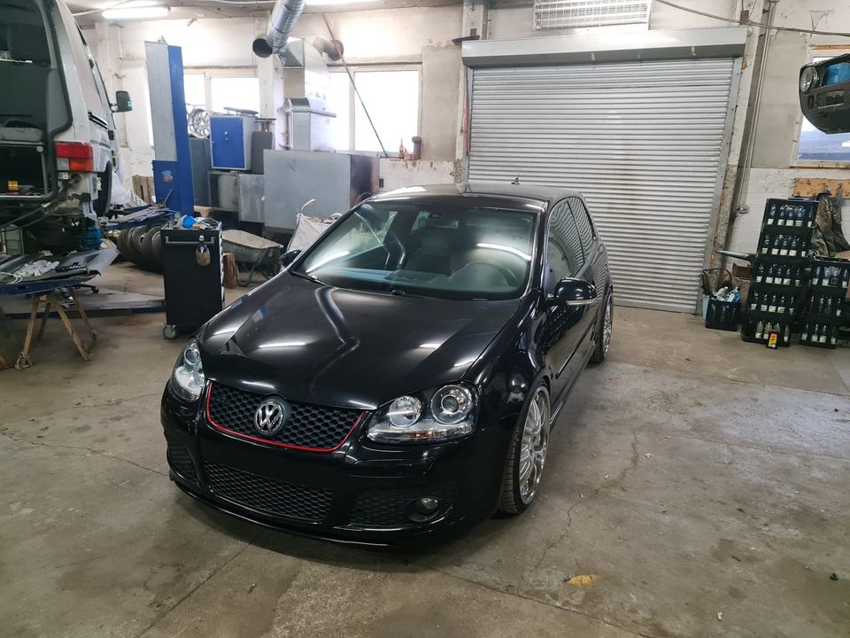 Golf GTI Pirelli 305 PS 20Zoll in Adorf-Vogtland