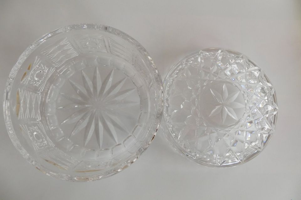 Bonboniere Konfektschale mit Deckel, Kristall Glas DDR in Dresden