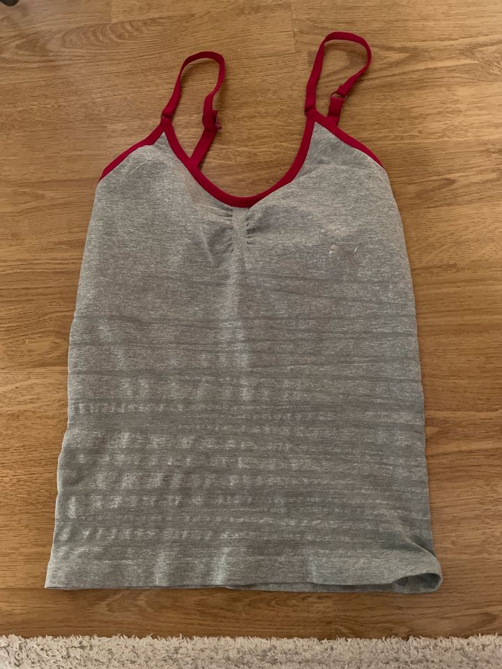 Puma seamless Top Gr:S in Nürnberg (Mittelfr)