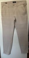 Hose Chino hell beige only and sons Größe 32/32 VB Nordrhein-Westfalen - Drensteinfurt Vorschau