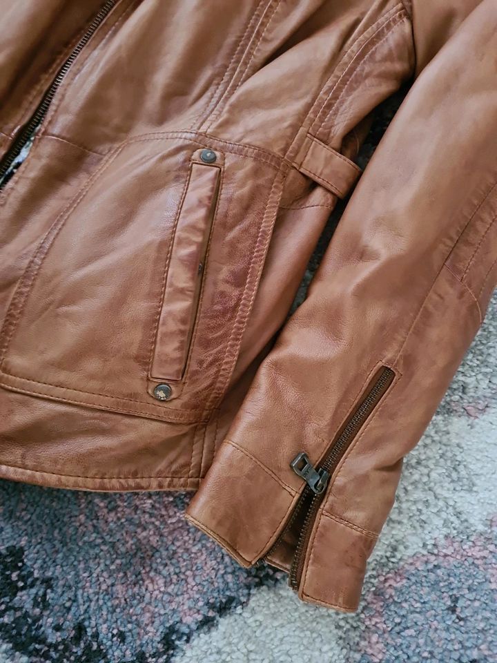 Jilani Damen echt leder JackeGr.40/42 cognac/Braun in Eschwege