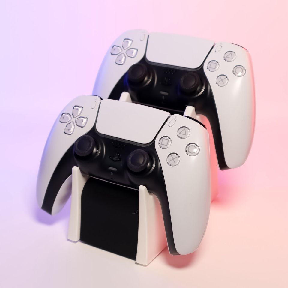 PlayStation 5 Controller Ständer doppelt in Swisttal