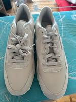 Sneaker Reebok Größe 42,5 NEU Nordrhein-Westfalen - Krefeld Vorschau