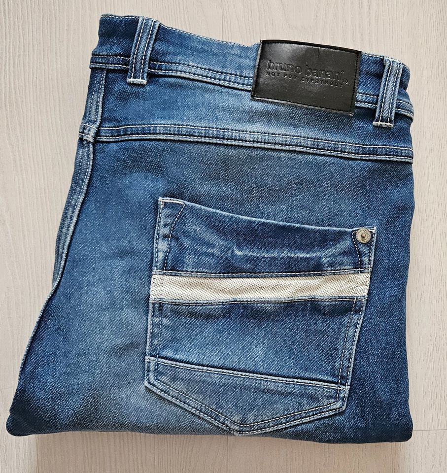 Jeansshorts Bruno Banani Herren Gr. L neuwertig in Worms