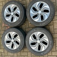 4x Hyundai Kona Alufelge 6.5x16 52910CM100 Sommerreifen 205/60 16 Neustadt - Buntentor Vorschau