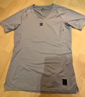 graues Nike Pro Tshirt / Trainingsshirt Gr. L neuwertig Bayern - Hersbruck Vorschau