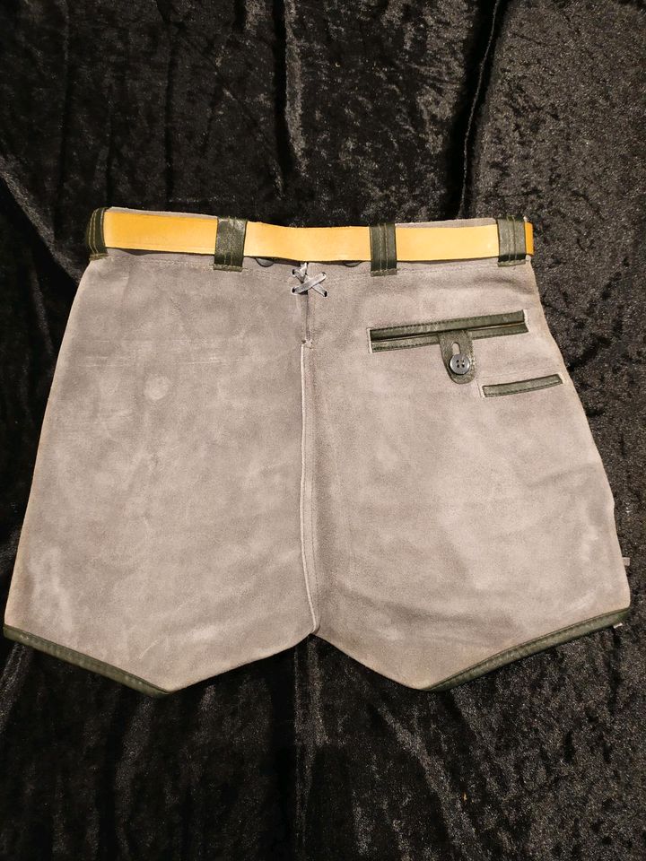 Neue Original DDR Kinder Lederhose in Schöneiche bei Berlin