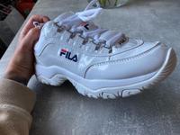 Weiße Lack Fila Sportschuhe Größe 38 Frankfurt am Main - Niederursel Vorschau