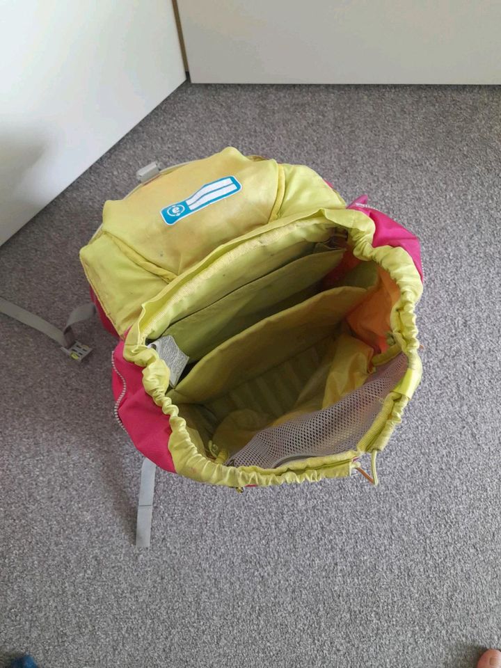 Ergobag Schulranzen plus Sporttasche in Jena