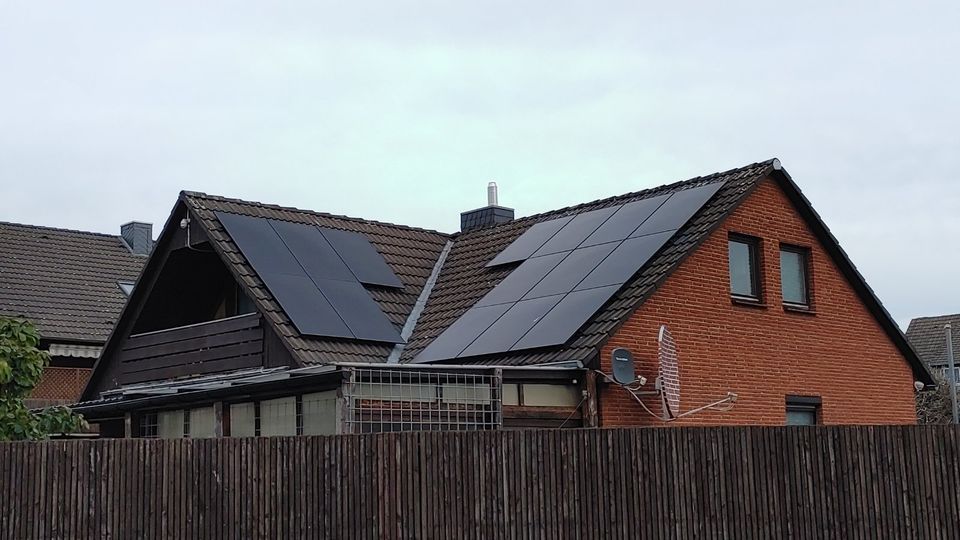 Solaranlage Photovoltaik Anlage 20,240 kWp PV Anlage komplett + Speicher 15kW + Montage und Anmeldung beim Netzbetreiber zum Festpreis 31000 Euro in Garbsen