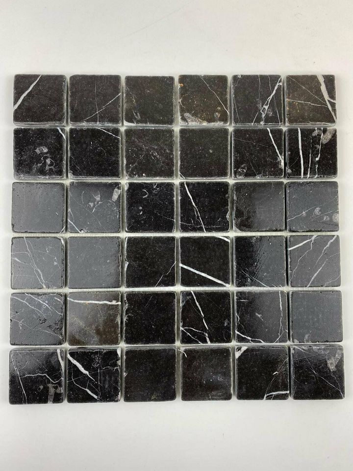 Natursteinmosaik Fliesen Antik Marmor Nero Marquina 4,8x4,8cm in Hammoor