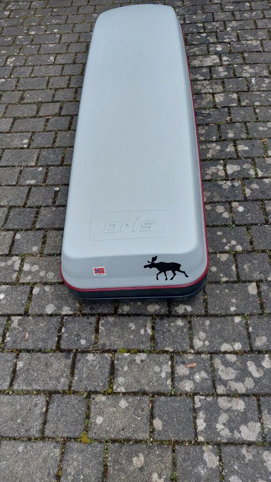 Dachgrundträger mit DACHGEPÄCKBOX ORIS PRESTIGE+Skiträger in Ravensburg