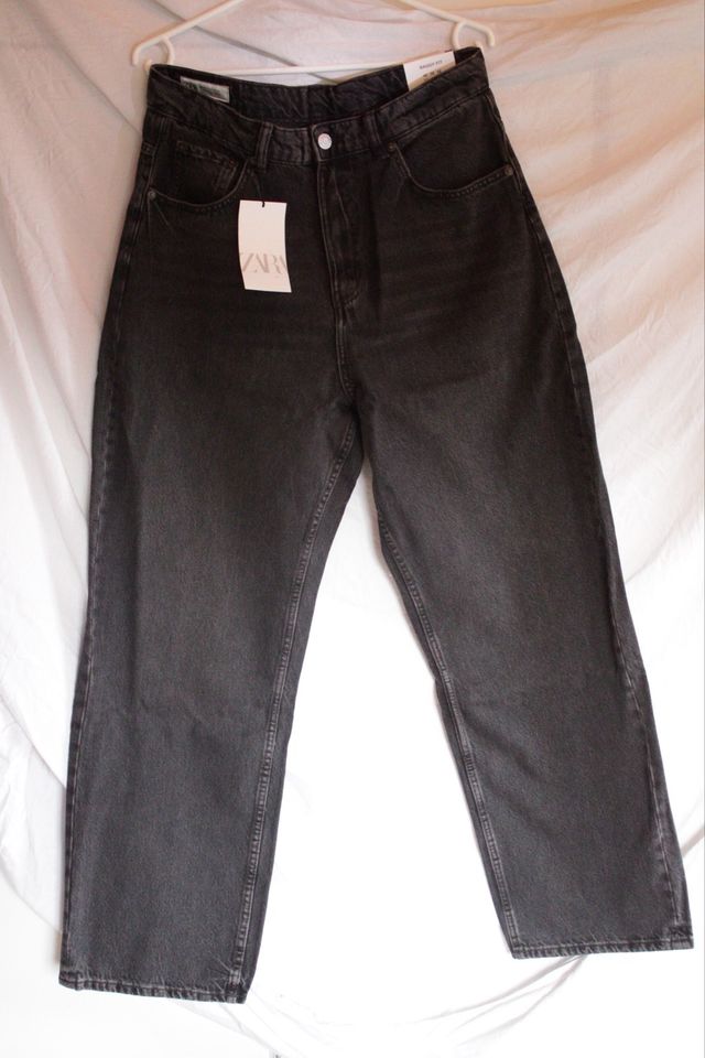 Baggy-Fit-Jeans | schwarz | von ZARA in Bad Breisig 