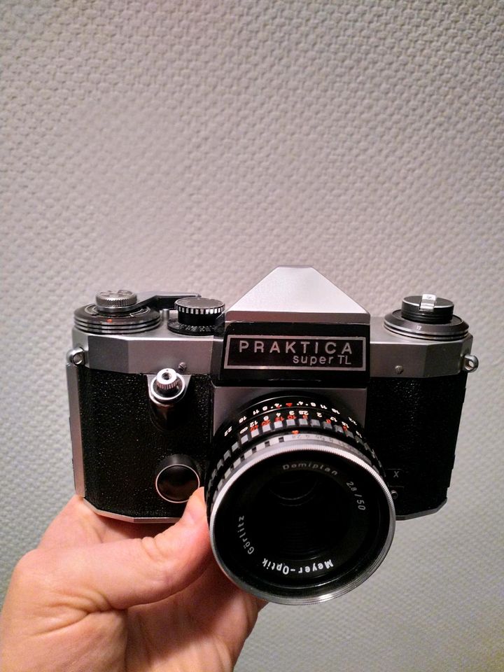 Prakticer Super TL analoge Kamera mit Domiplan top in Berlin