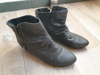Absatzschuhe Boots Stiefeletten grau Größe 42 Sachsen - Sebnitz Vorschau