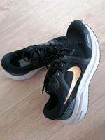 Nike zoom air 40 Turnschuhe Schuhe Laufschuhe Sneaker NEU Bayern - Thannhausen Vorschau