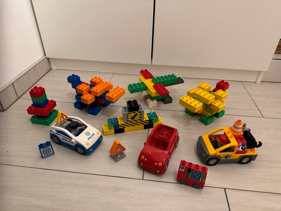 Lego Duplo Konvolut - diverse Steine und Fahrzeuge in Berlin