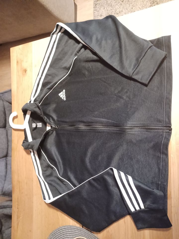 Adidas Sweatjacke 2XL (UNISEX) in Wolfenbüttel