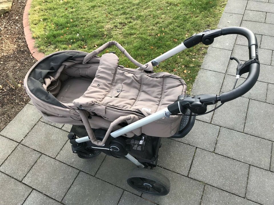 Teutonia BeYou v2 Kinderwagen Komplettset mit Zubehör in Hamburg