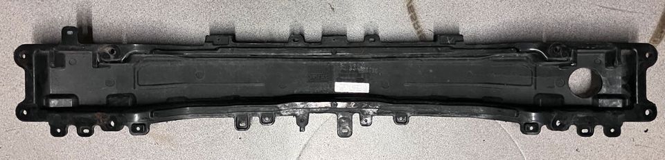 Hyundai Tucson TL Träger Querträger Stoßstange hinten 86630-D7000 in Ransbach-Baumbach