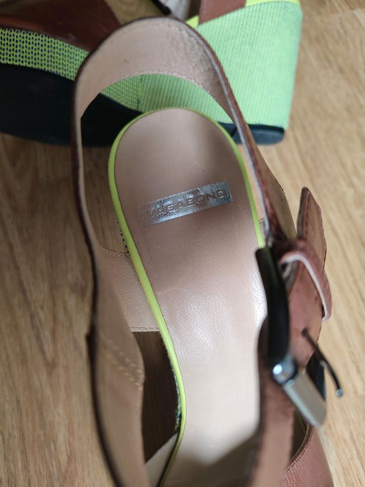 Vagabond Keilsandaletten Wedges 40 wie neu  braun limette in Hamburg