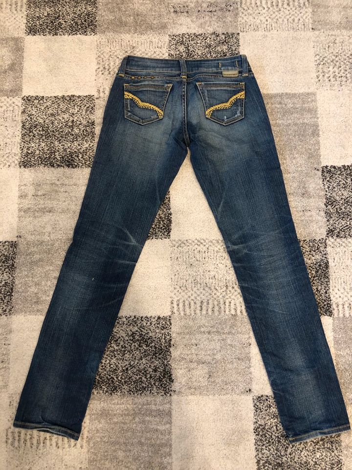 Damenjeans Gr. 26“ in Neustadt b.Coburg