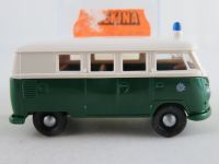 Brekina 3167 VW-Kombi T1b (1959) "Polizei Bayern (D)" 1:87/H0 Bayern - Bad Abbach Vorschau