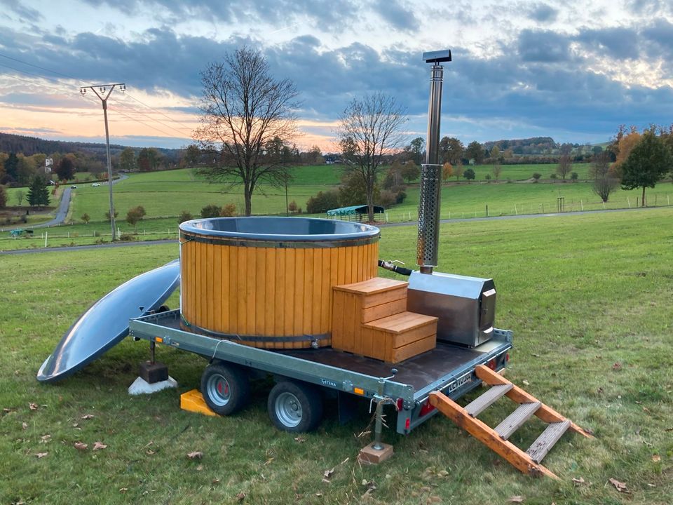 Mobile Sauna, Fasssauna, Sauna mieten, mobiler Whirlpool, Hot Tub in Wenden