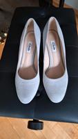 Clarks - rauchblaue Pumps Gr. 39 Schleswig-Holstein - Lübeck Vorschau