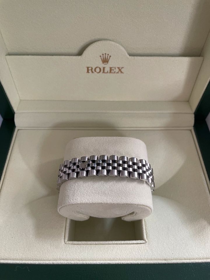 Rolex lady datejust 31 mm diamond Diamant oyster perpetual in München