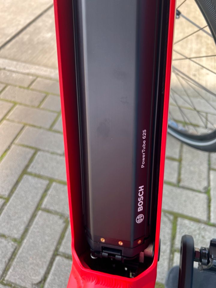 Victoria Tresalo 14 Ebike Bosch Performace CX 625wh in Ganderkesee