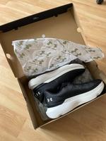 Under Armour UA Infinite Pro Laufschuhe Sportschuhe Sneaker Mecklenburg-Vorpommern - Greifswald Vorschau