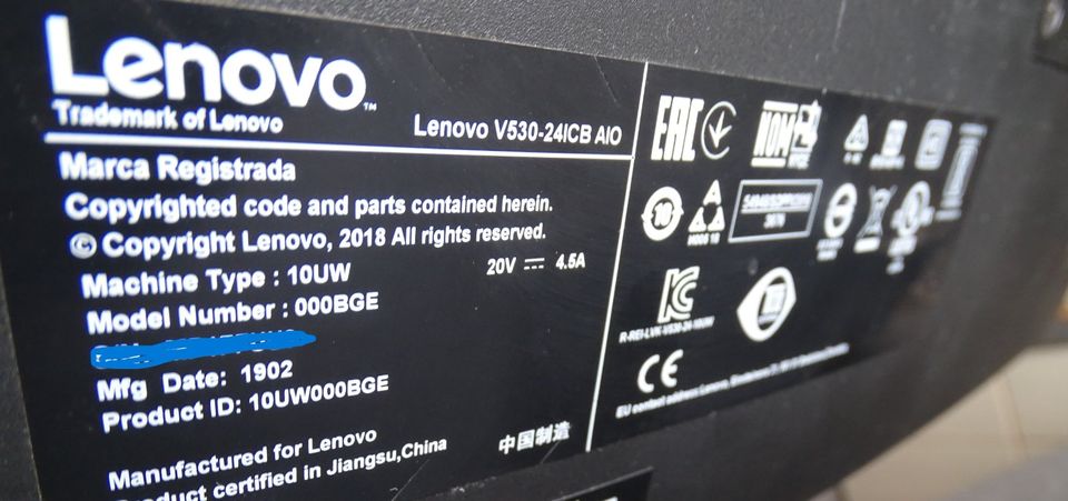 Lenovo all in one V530 24 Zoll  i7 8700 in Berlin