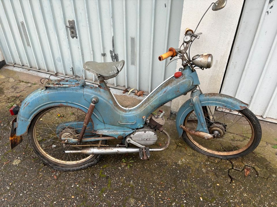 DKW Hummel 1957 Mofa Scheunenfund keine Papiere Ersatzteilträger in Bremen