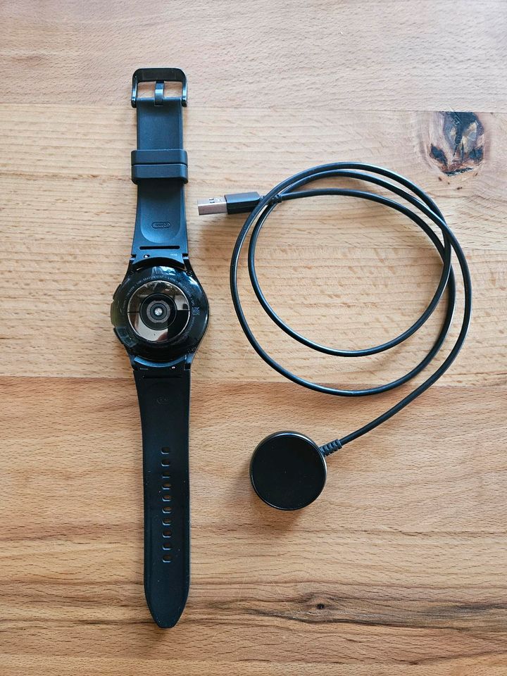 Galaxy Watch 4 classic 42mm BT in Nürnberg (Mittelfr)